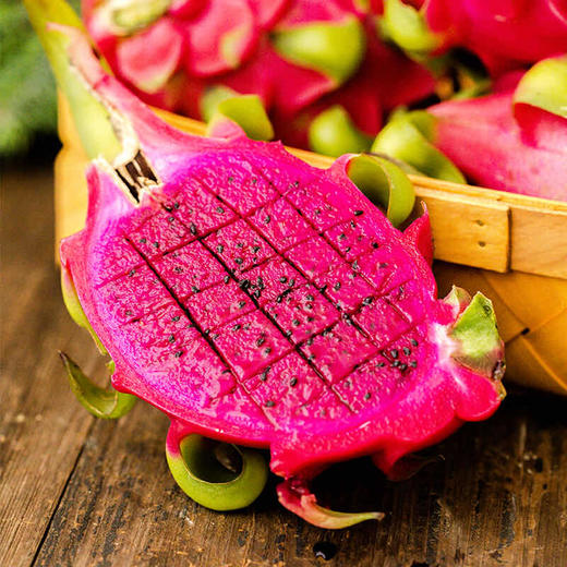 【果】红心火龙果 约550g/个 商品图3