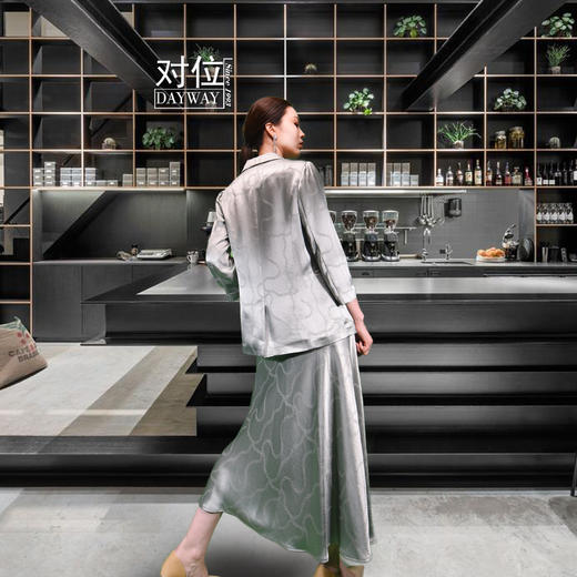 对位SQ2Q5F_套裙_ZK 商品图1