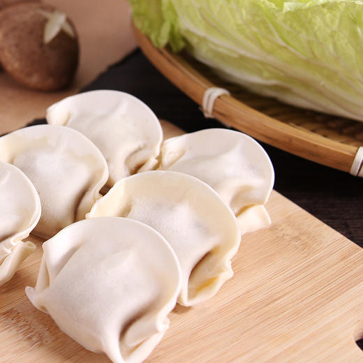 【百】湾仔码头 大白菜猪肉水饺 720g 36只 商品图1
