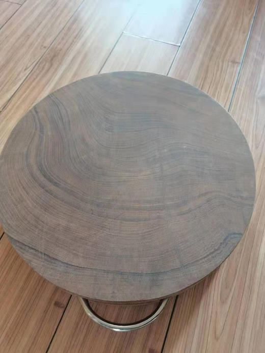 【团购特惠】 正宗老挝蚬木圆砧板。人工切割打磨 纹理不一  天然无防裂药水 健康安全。下单前请下拉屏幕，查看商品详情 商品图8