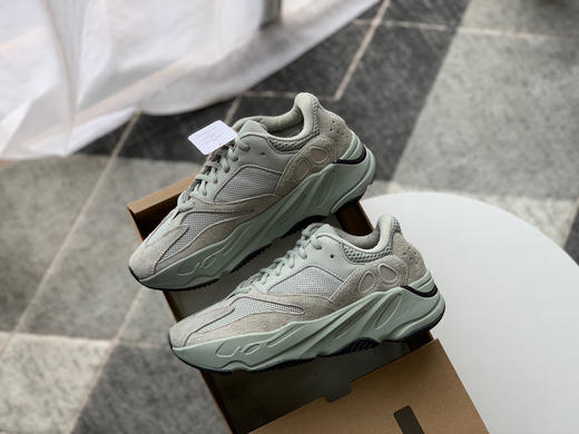 YEEZY BOOST 700-海盐 商品图0