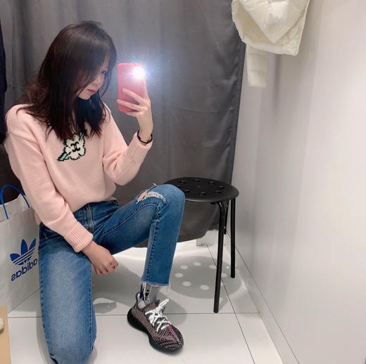 YEEZY BOOST 350 V2 - 黑红拼接满天星 商品图3