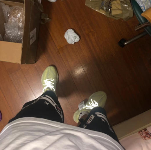 YEEZY BOOST 350 V2 - 脏黄 商品图1