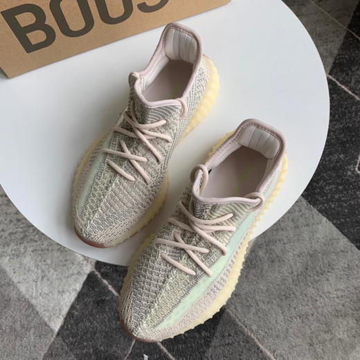 YEEZY BOOST 350 V2 - 拼接满天星 商品图3
