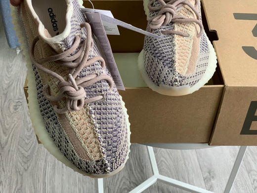 YEEZY BOOST 350 V2 - 灰粉 商品图4