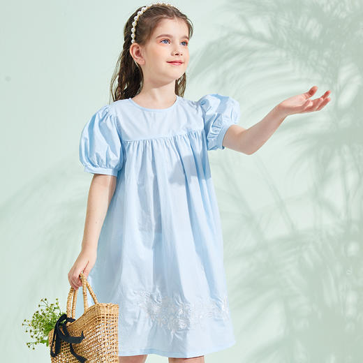 【特价清仓】龙之涵 新款女童灯笼袖绣花连衣裙 婴幼儿A类标准 防晒放紫外UPF50+ 商品图0