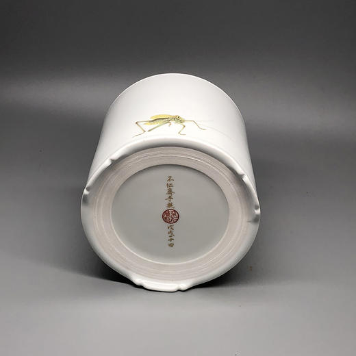 不仁斋 薛继业专款手拉坯粉彩手绘大号笔筒 商品图3