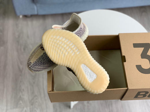 YEEZY BOOST 350 V2 - 灰粉 商品图7