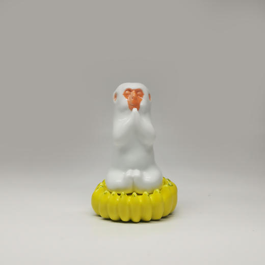 不仁斋 薛继业 陶瓷雕塑系列 己亥年坐禅猴 文房摆件 茶宠 商品图0