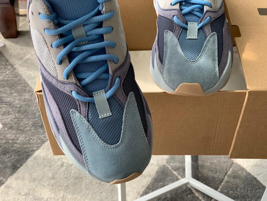 YEEZY BOOST 700-碳蓝 商品图2