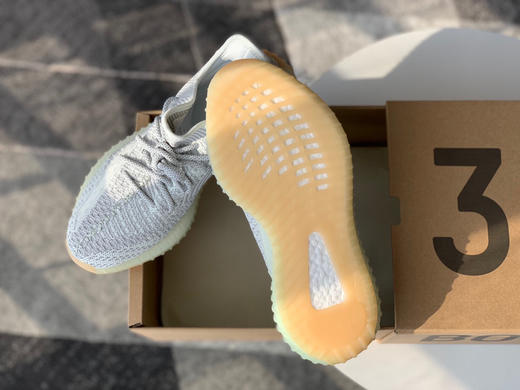 最新Yeezy Boost 350 V2 Yeshaya灰天使 商品图8