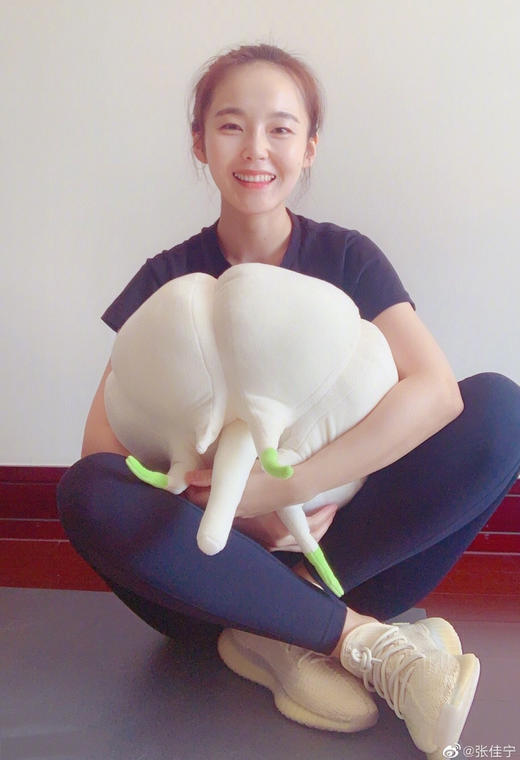 YEEZY BOOST 350 V2 - 芝麻亚洲限定 商品图1