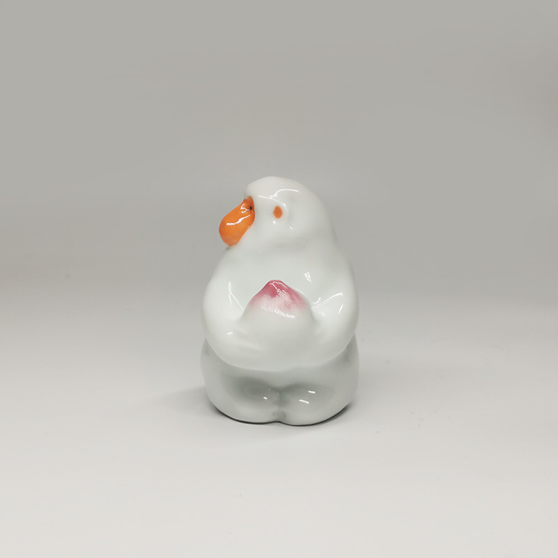 不仁斋 薛继业 陶瓷雕塑系列 己亥年献桃猴 文房摆件 茶宠