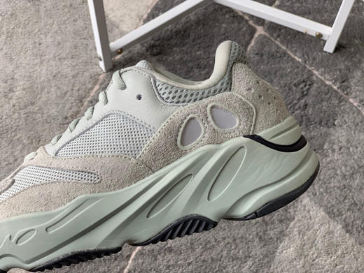 YEEZY BOOST 700-海盐 商品图4