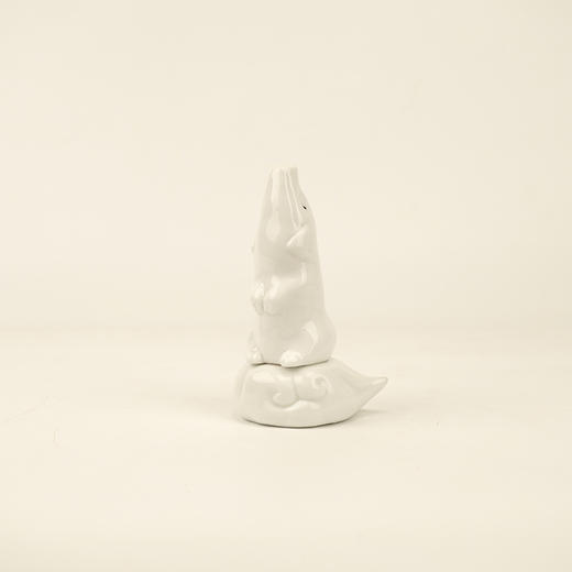 不仁斋  薛继业 陶瓷雕塑系列 己亥年思量猪 文房摆件 茶宠 商品图0