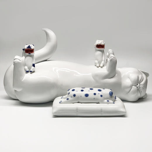 薛继业雕塑 签名版玻璃钢雕塑 大白睡猫 商品图4