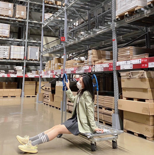 YEEZY BOOST 350 V2 - 芝麻亚洲限定 商品图2