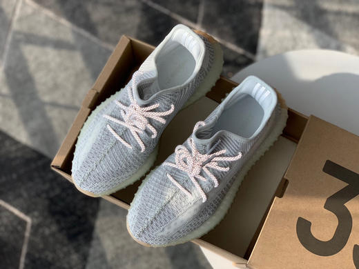 最新Yeezy Boost 350 V2 Yeshaya灰天使 商品图5