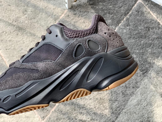 YEEZY BOOST 700-黑武士 商品图4