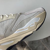 YEEZY BOOST 700-奶白 商品缩略图5