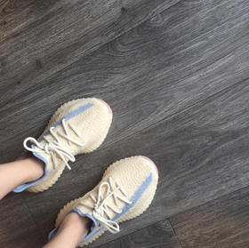 YEEZY BOOST 350 V2 - 麻布 奶油