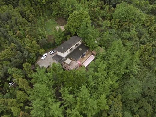 【青城山#002号院】4房温泉小院，K歌、儿童游玩（秋千、滑滑梯、海洋球池等）、地暖，私享6000㎡银杏山林 ESSG 商品图2