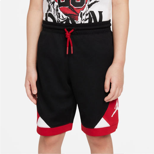 JORDAN童装 夏男童速干透气沙滩篮球服运动五分短裤JD 商品图1