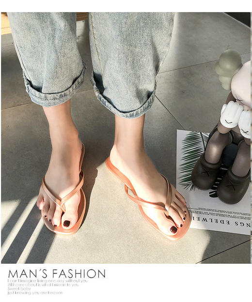 【2021新款~夏季方头时尚人字拖鞋女士、拍一发二！】外穿时尚夹板夹脚平底新款沙滩韩版凉拖 商品图4