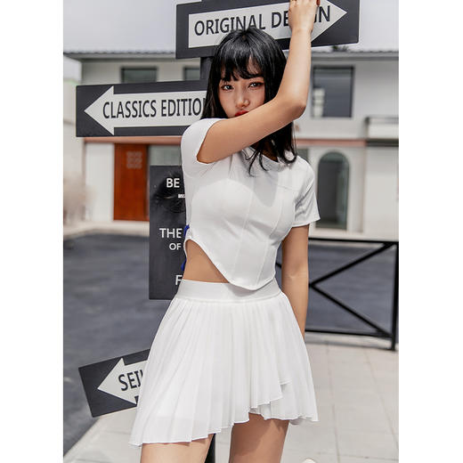 芮柯LRECNAVA运动内衣女带胸垫跑步速干健身鱼骨吊带背心外穿瑜伽 商品图3