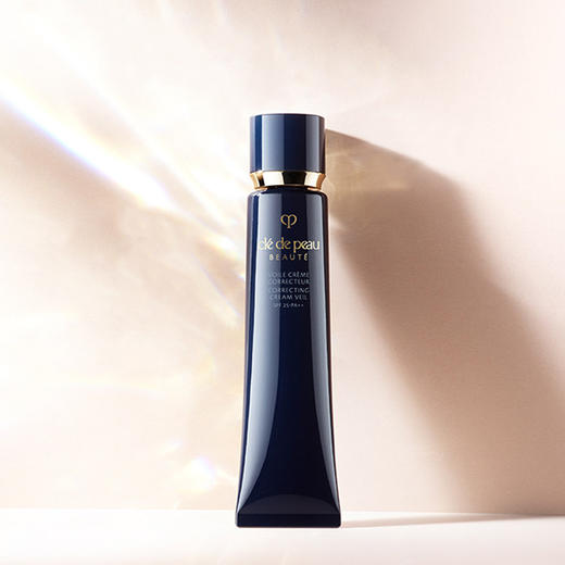 【隔离中的“战斗机”】CPB 肌肤之钥 光凝润彩妆前霜 长款隔离 37ml SPF25+PA++ 皮肤水润透光 ，隐形毛孔，提亮保湿不粘腻！ 商品图1