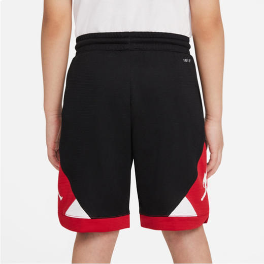 JORDAN童装 夏男童速干透气沙滩篮球服运动五分短裤JD 商品图2