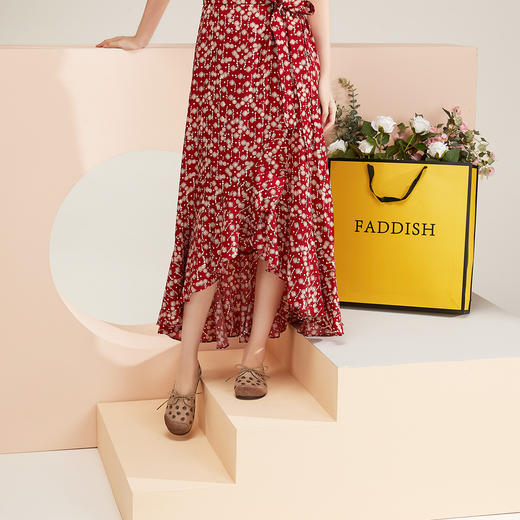 21年新款舒软休闲平跟女单鞋浅口百搭舒适冲孔豆豆鞋T21AE15501 商品图2