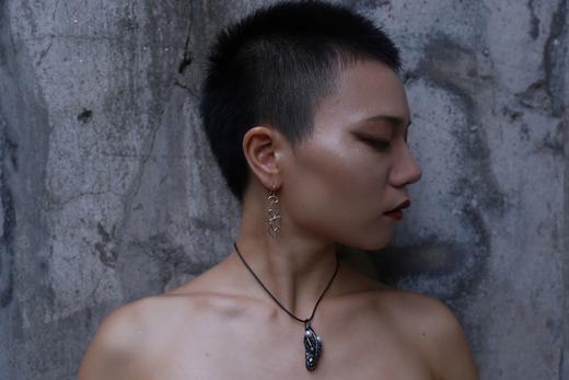 CHEZ BOQUE 爵士年代系列原创手工925银耳环《悬窗》 商品图3