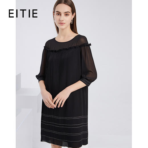 EITIE爱特爱夏季新款宽松舒适显瘦雪纺直筒一字肩百褶连衣裙6207932 商品图0