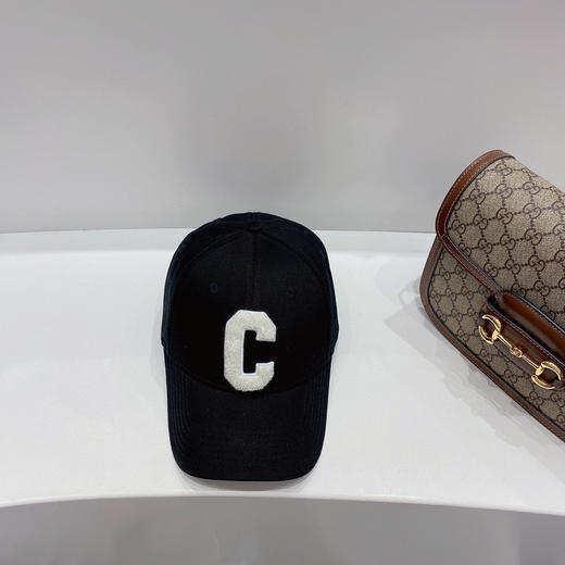 Celine思琳2021春夏秀场同款字母C棒球帽-黑色 商品图1