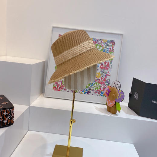 chanel小香春夏新款复古度假风拼接小盆帽礼帽-深色 商品图1