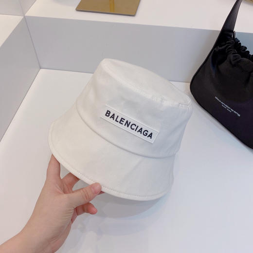 BAL巴黎shi家新款彩色纯棉渔夫🔝帽-白色 商品图2