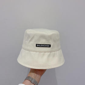 BALENCIAGA巴黎世家新款纯棉小檐渔夫帽-白色