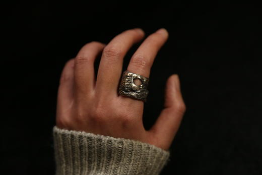 CHEZ BOQUE 原创手工925银抽象造型戒指 - 黑瞳 商品图2