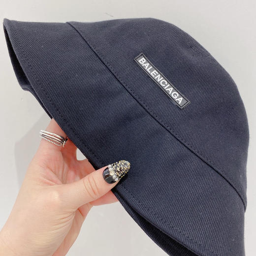 BALENCIAGA巴黎世家新款纯棉小檐渔夫帽-藏青 商品图3