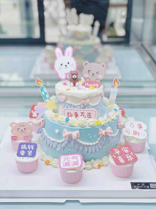 复古款洛丽塔少女蛋糕，超美超美超美，蛋糕赠送ins风小熊蜡烛一支 商品图0