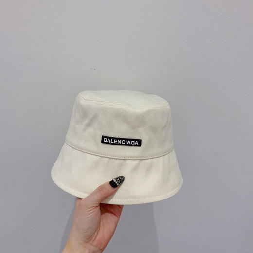 BALENCIAGA巴黎世家新款纯棉小檐渔夫帽-白色 商品图1