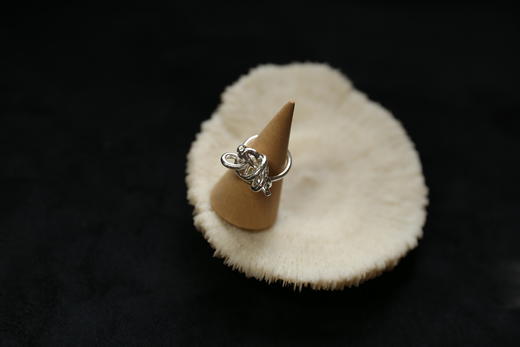 CHEZ BOQUE 爵士年代系列原创手工925银戒指《圆号》 商品图2