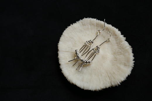 CHEZ BOQUE 爵士年代系列原创手工925银耳环《鸣琴》 商品图1