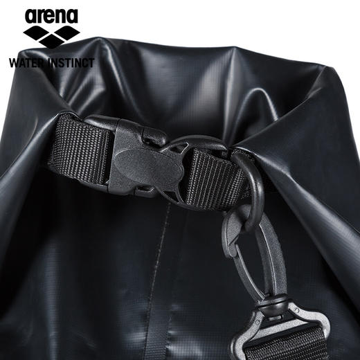 Arena/阿瑞娜大容量游泳运动桶包时尚防水印花便携旅行单肩包 商品图3