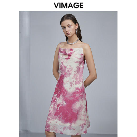 VIMAGE纬漫纪流行女装新款水墨画复古裙过膝吊带连衣裙女V1507158 商品图1