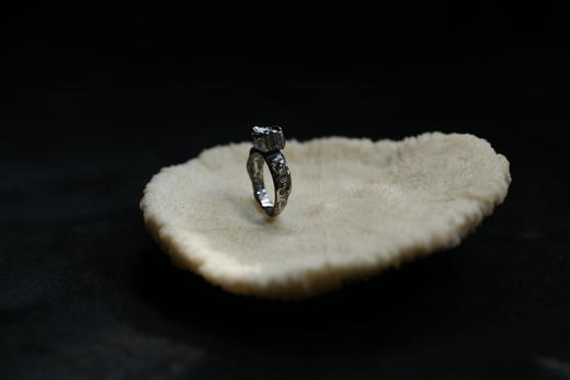 CHEZ BOQUE 覆盖系列原创手工925银戒指《落沙》 商品图4