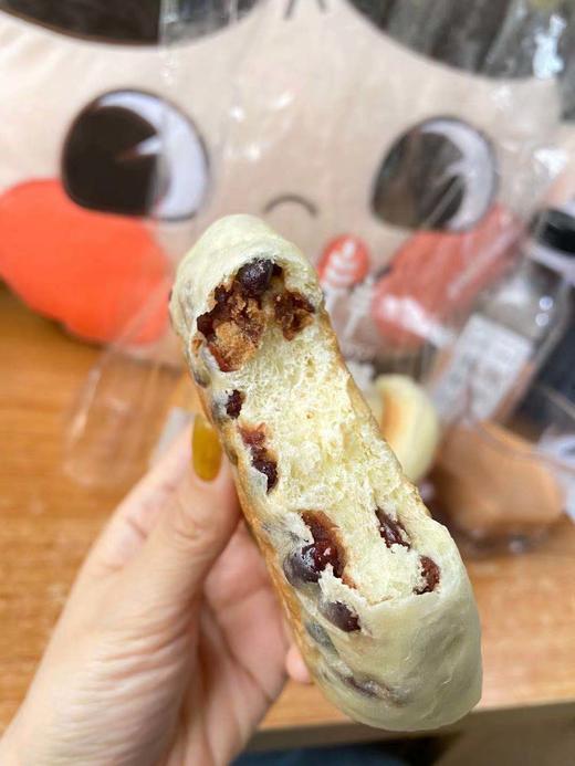 周五取货：【红豆奶酪包】一吃就上瘾的奶香乳酪包,软软的面包+甜甜的红豆 商品图3