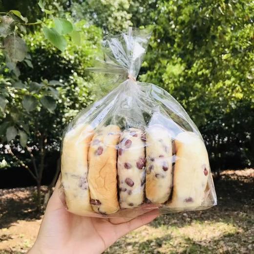 周五取货：【红豆奶酪包】一吃就上瘾的奶香乳酪包,软软的面包+甜甜的红豆 商品图1