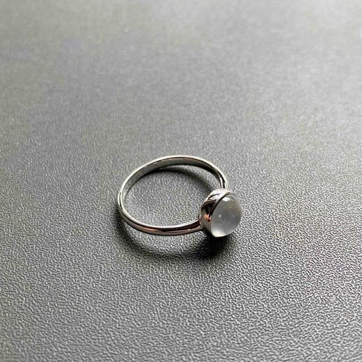 高冰到玻璃种翡翠蛋面戒指18k白金镶嵌 商品图10